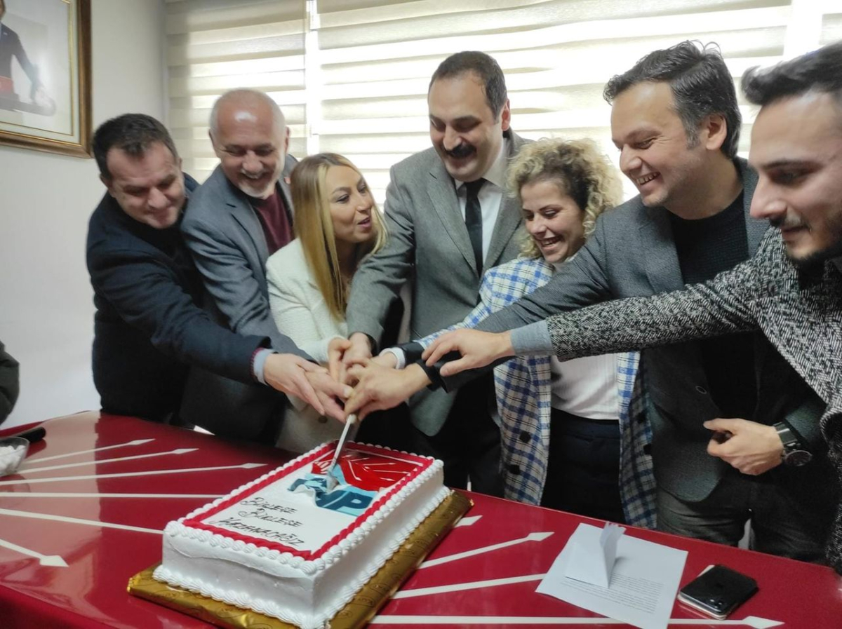 CHP Zonguldak İl Başkanlığı Kozlu Belediye Başkan Adayı Altuğ Dökmeci'ye Yoğun Destek!