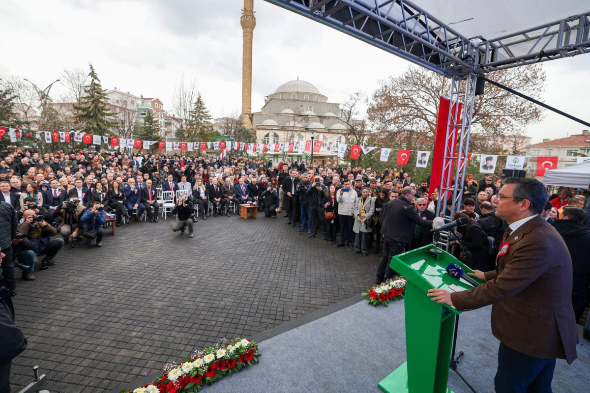 İzmir'in Tarihi Abidin Paşa Köşkü Milli Mücadele Müzesi Olarak Açıldı