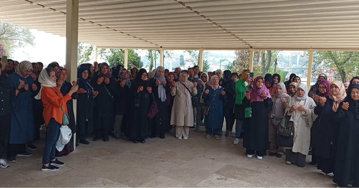 38 vatandaş, Şevval Umresi için kutsal topraklara yola çıktı