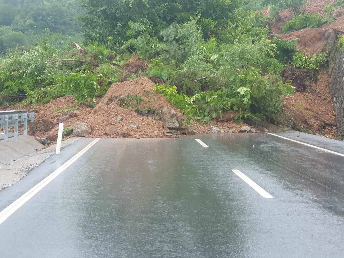 Zonguldak-İstanbul yolu kapandı!