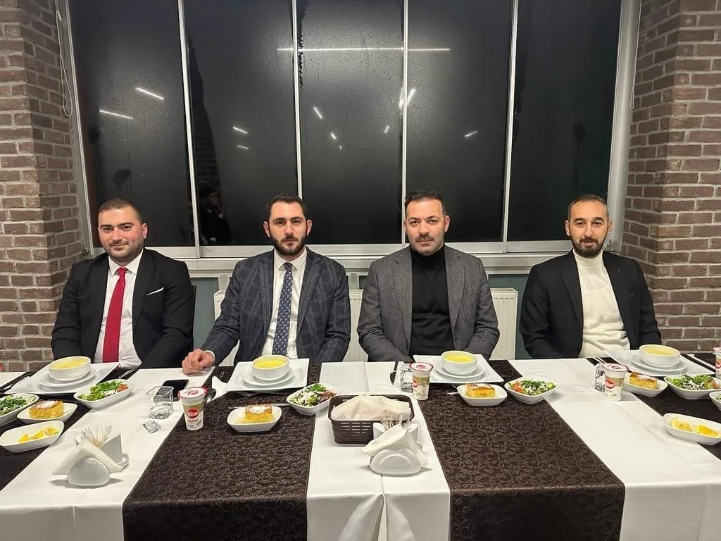 AK Parti Gençlik Kolları Yerel Seçimler için toplandı 