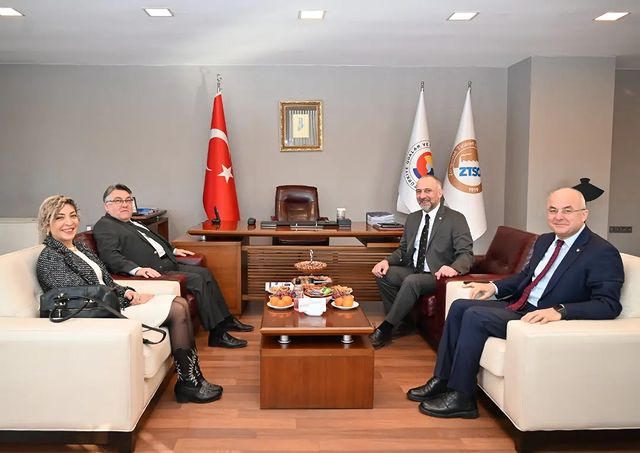 ZBEÜ Rektörü Prof. Dr. Özölçer, Zonguldak Ticaret ve Sanayi Odası Başkanıyla iş birliği için bir araya geldi