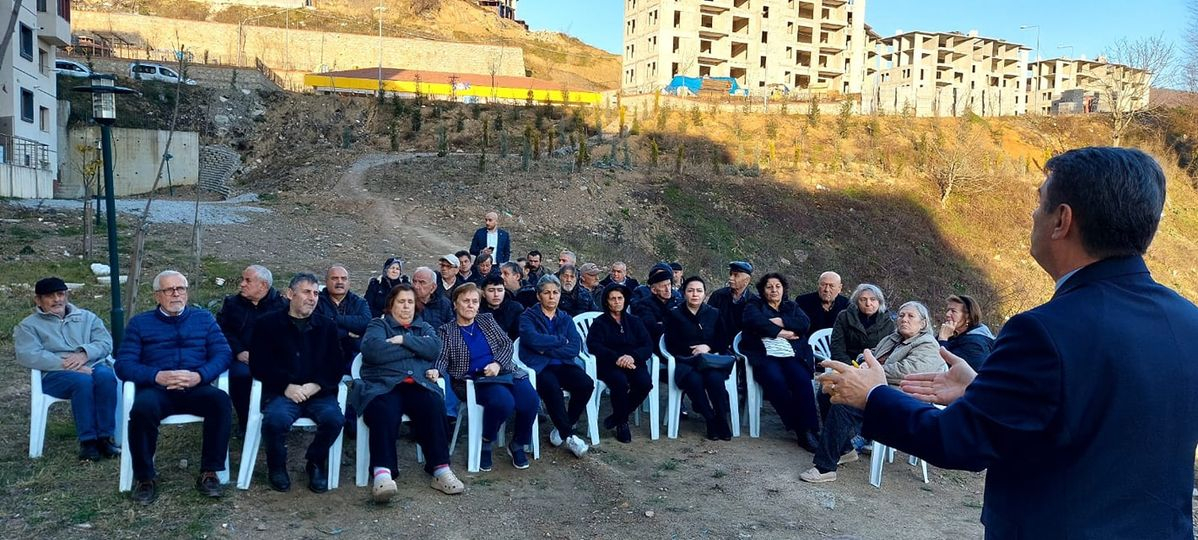 Zonguldak CHP İl Başkanı Devrim Dural, TOKİ konutlarında vatandaşlarla buluştu.