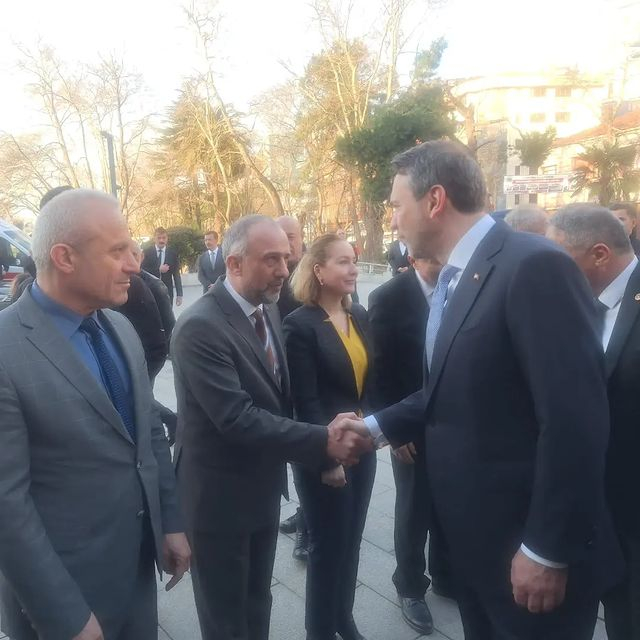 Zonguldak Ticaret ve Sanayi Odası Yönetim Kurulu Başkanı, Enerji Bakanı ile verimli bir görüşme yaptı
