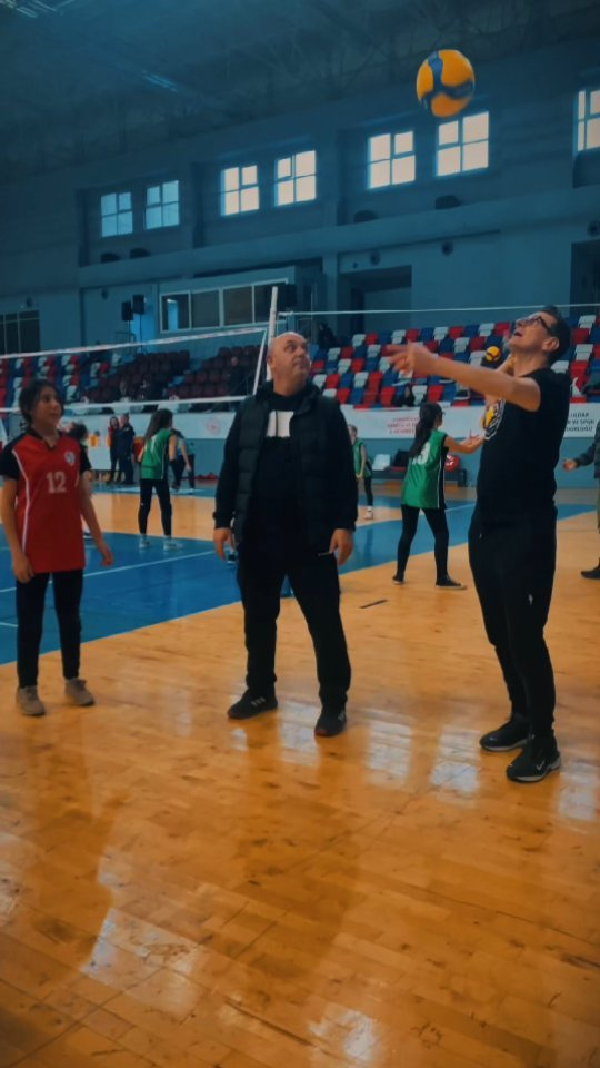 Zonguldak Gençlik ve Spor İl Müdürlüğü, Giovanni Guidetti'nin yöntemlerini kullanarak genç sporcuları yeni bir döneme hazırlıyor.