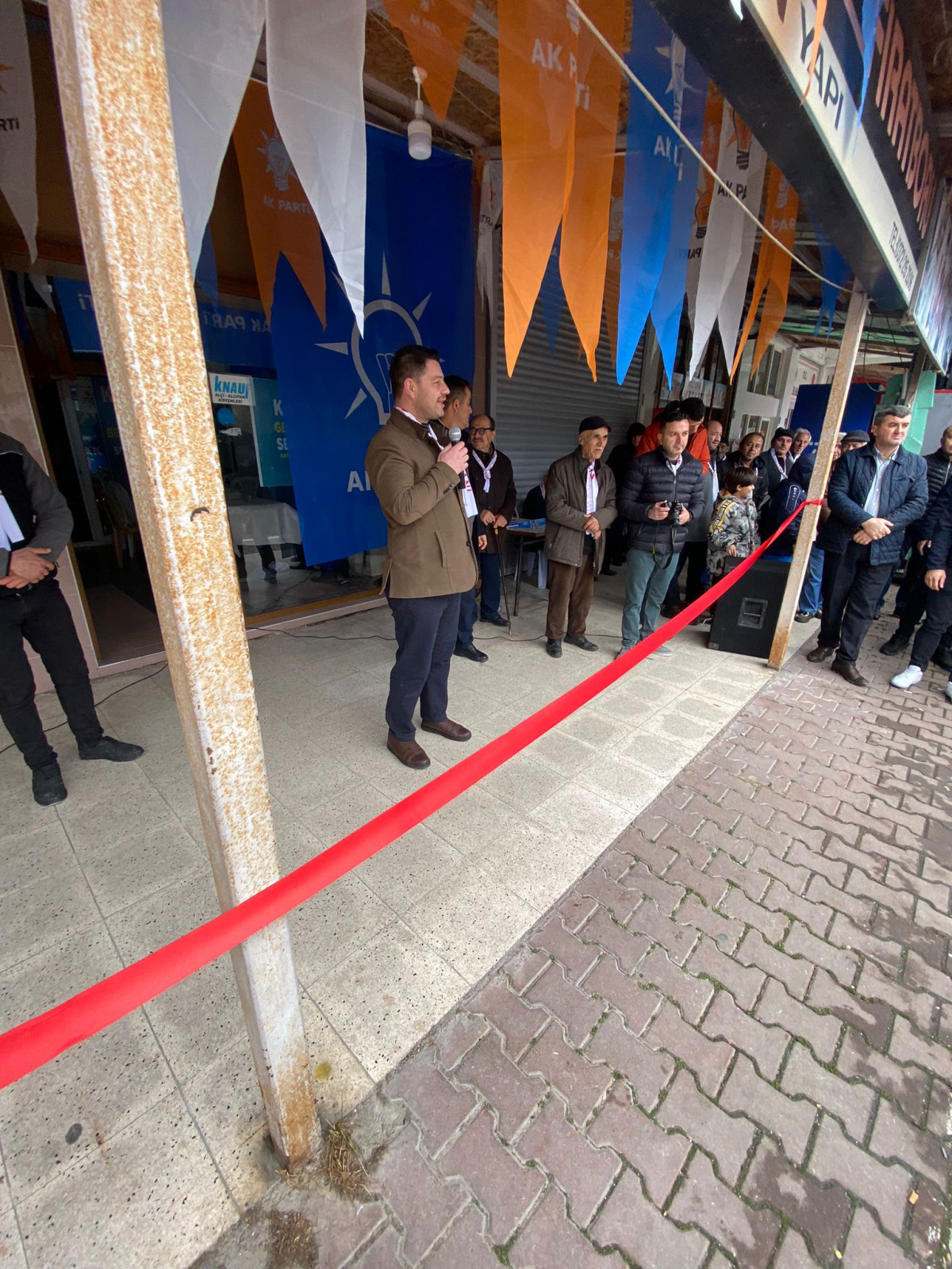 Karaman ve Elvanpazarcık Seçim Ofisi Açıldı 