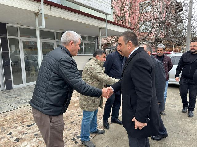 Zonguldak Valisi ve Başsavcı, İl Milli Eğitim Müdürü'nün taziye ziyaretinde bulundu