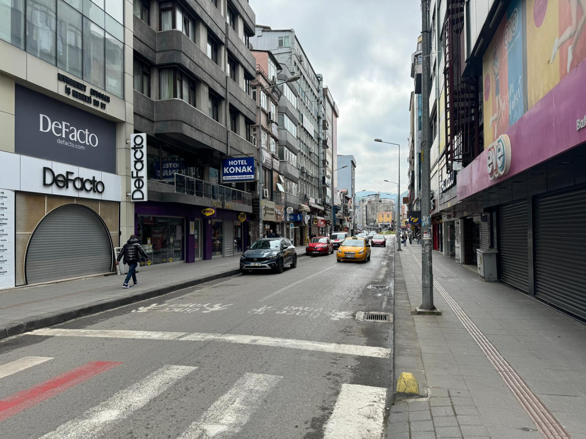 Zonguldak'ta Bayramda Caddeler Boş Kaldı! 