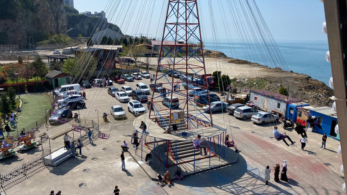 Zonguldak'ta Lunaparklar Bayramda Doldu Taştı!