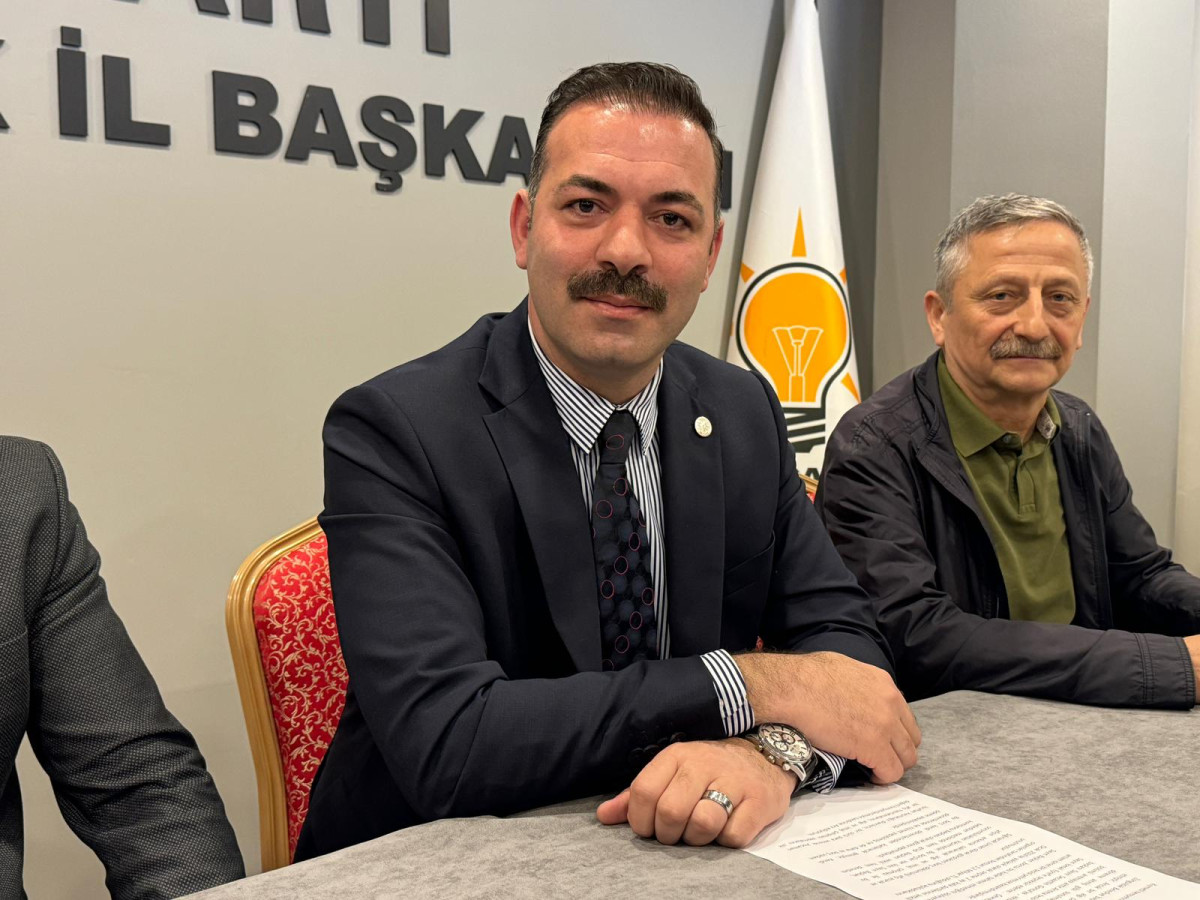 AK Parti İl Başkanı Çağlayan: CHP'li Belediyeler Enkaz Edebiyatı Yaptı! 