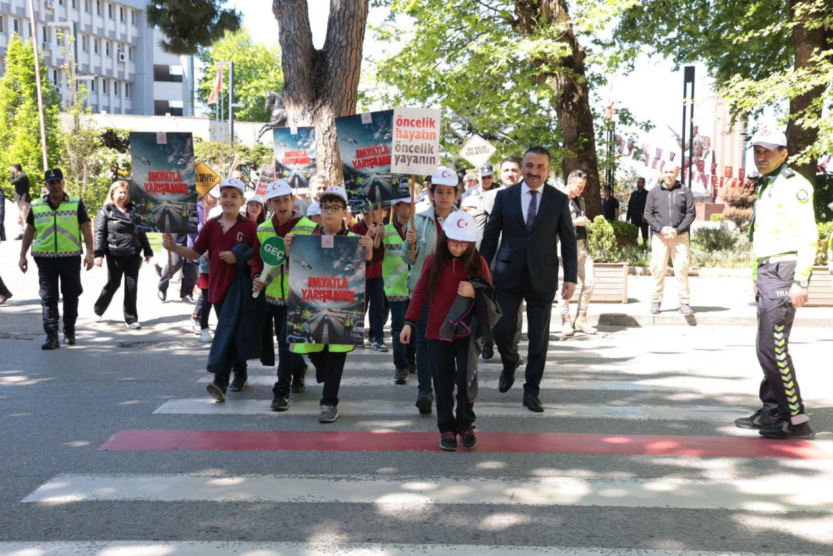 Trafik Haftası Etkinlikleri Öğrencilerle Kutlandı! 