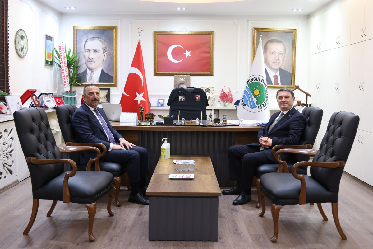 Vali Hacıbektaşoğlu, Başkan Erdem'e İadeyi Ziyarette Bulundu