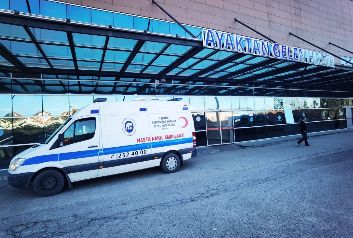 Hastanede sistem çöktü hastalar mağdur