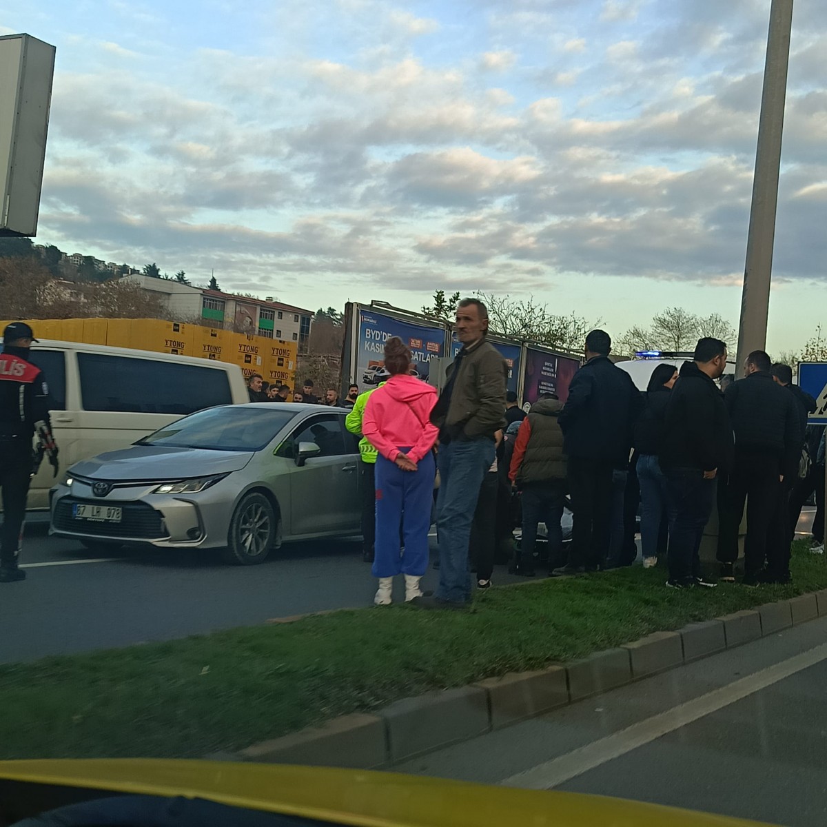 Ereğli’de Can Pazarı: Otomobilin Çarptığı Kişi Yaralandı